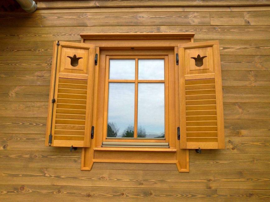 Металлические ставни на окна: рольставни и жалюзи с электроприводом для дачи, изготовление своими руками