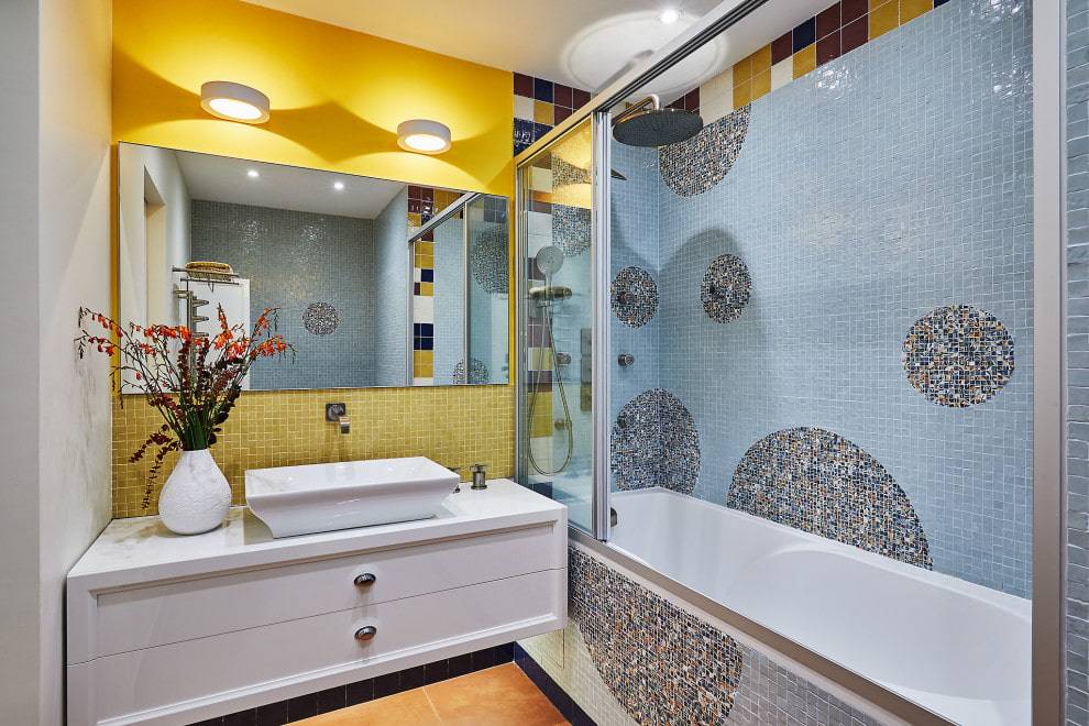 Дизайн ванной комнаты в хрущевке – фото интерьера небольших ванных со стиральными машинами