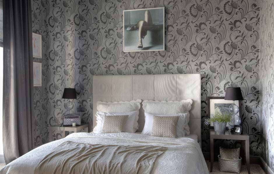 Обои в интерьере спальни: 200 фото реальных примеров новинок дизайна, варианты комбинирования обоев и сочетания цветов