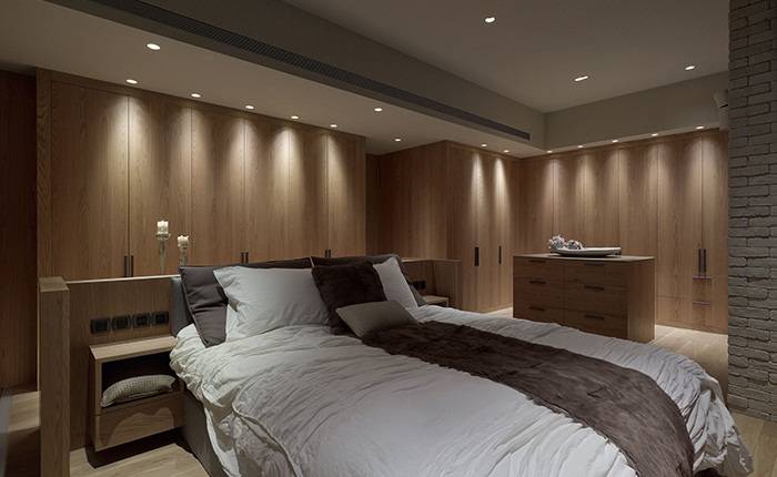 Потолок с подсветкой в спальне: особенности выбора и организации освещения, лучшие идеи стильного дизайна (фото примеры)