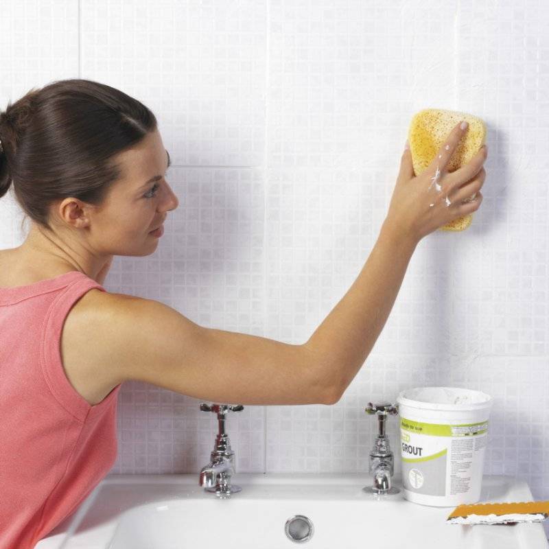 8 народных рецептов, как почистить керамическую плиту от нагара в домашних условиях
