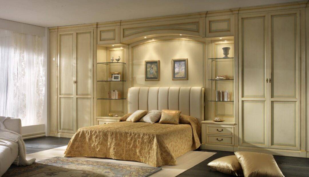 Шифоньер в спальню — реальные примеры, фото лучших моделей с красивым дизайном, советы по выбору и размещению мебели