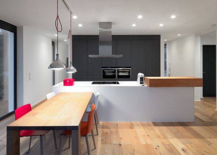Дизайн кухни без верхних навесных шкафов — практична ли мода?