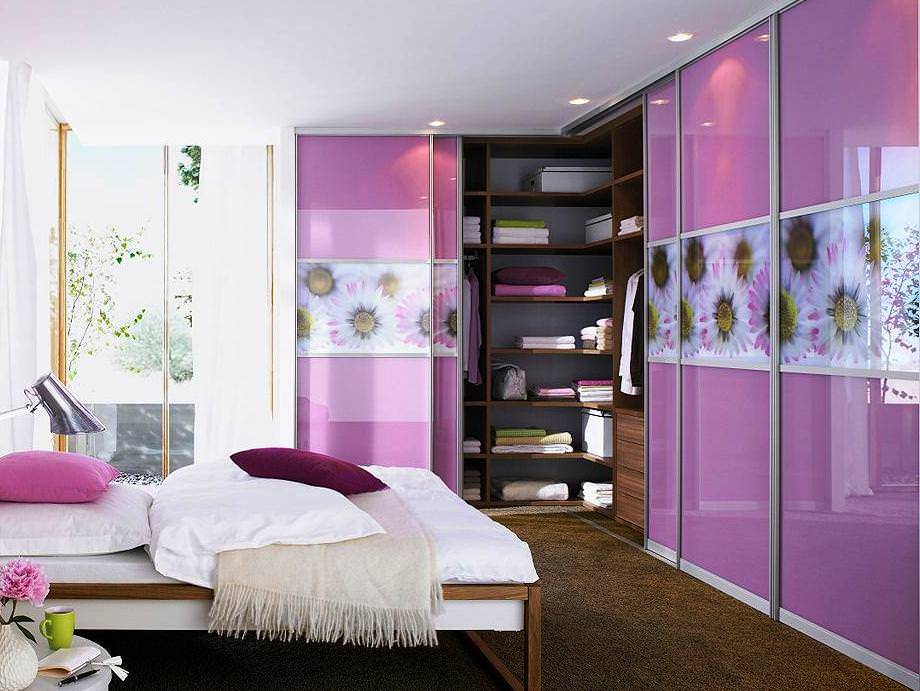 Шкаф-купе в спальню — 95 фото современного дизайна. инструкция, как выбрать и сочетать шкаф в интерьере спальни