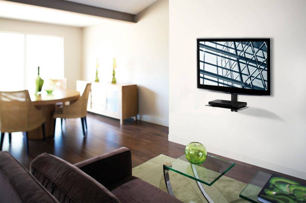 Телевизор в спальне: 120 фото вариантов размещения, советы по дизайну интерьера и выбору высоты