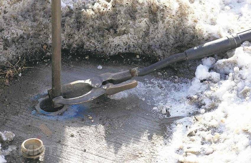 Как отогреть воду в пластиковой трубе – проверенные и несложные способы из практики