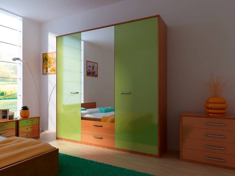 Шкаф, встроенный в нишу (68 фото): с распашными дверями на кухне и балконе, в ванной комнате и спальне, на мансарде, шкаф в узкую комнату