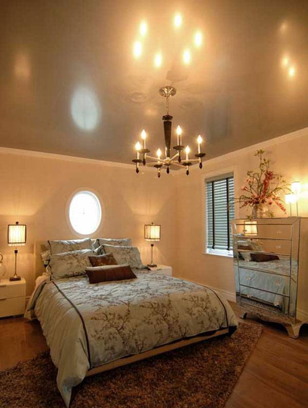 Освещение спальни с натяжным потолком без люстры фото