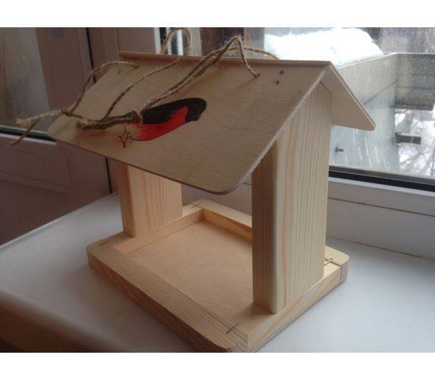 Кормушка для птиц из фанеры. своими руками. 500 фото, чертежи, инструкции
