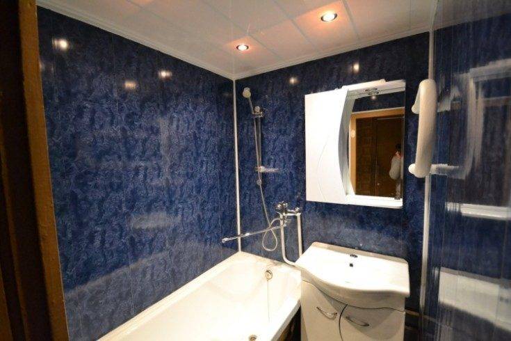 Отделка ванной комнаты пластиковыми панелями (132 фото): ремонт панелями пвх своими руками
