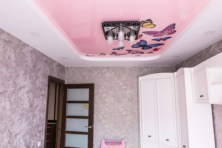 Двухуровневые натяжные потолки для зала (65 фото): выбираем глянцевые и матовые двухъярусные потолки с подсветкой в гостиную