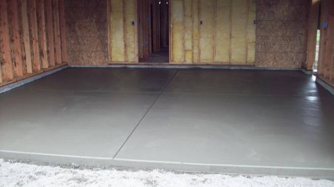 Покрытие для бетонного пола: варианты устройства