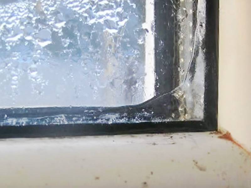 Как защититься от конденсата на окнах пвх