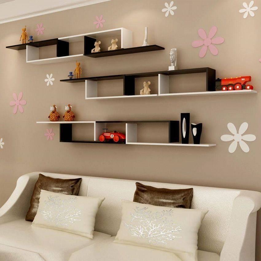 Дизайн стен в гостиной: красивые идеи декора и оформления стен, 130 фото