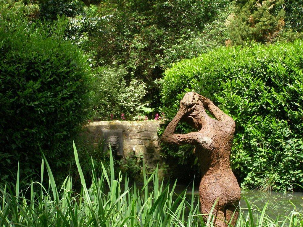 Садовые скульптуры: 165 фото необычных идей обустройств сада при помощи скульптур