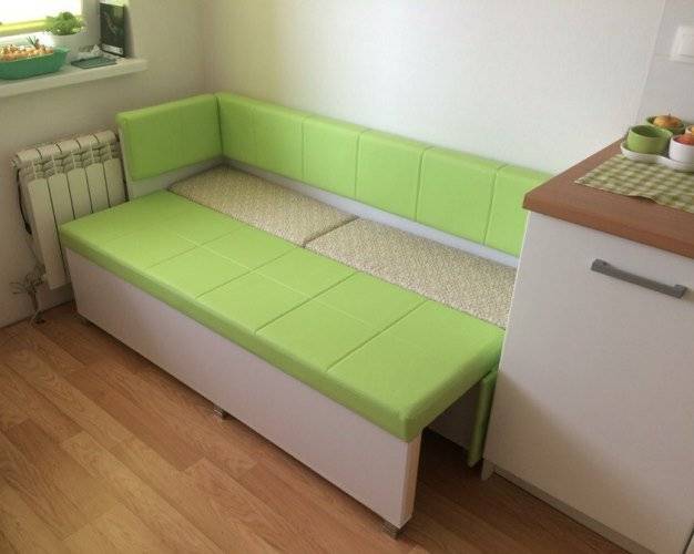 Маленький диван на кухню со спальным местом — 57 удачных решений