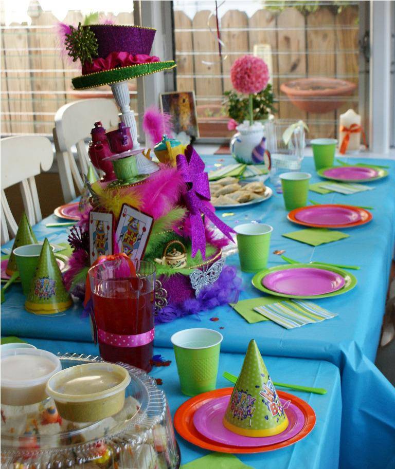 Праздничный стол на день рождения: полезные советы и оригинальные решения
праздничный стол на день рождения: полезные советы и оригинальные решения