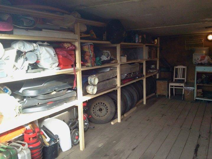 Стеллажи для гаража (73 фото): полки и системы хранения, гаражные полочки для колес и для инструмента, оборудование разборных стеллажных конструкций