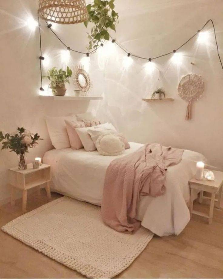 Идеи украшения и декора спальной комнаты в обычной квартире