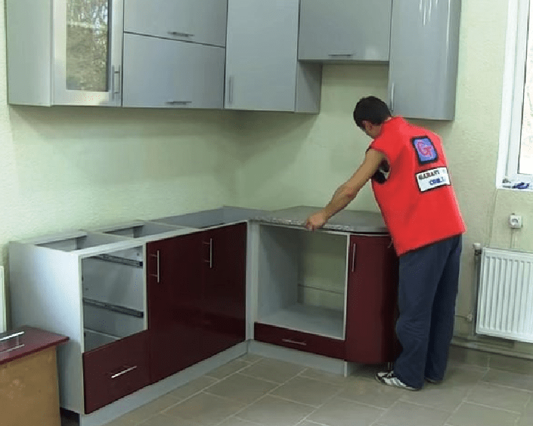 Установка кухни: сборка кухонного гарнитура своими руками