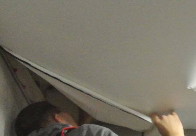 Как снять натяжной потолок своими руками — пошаговая инструкция с фото и видео