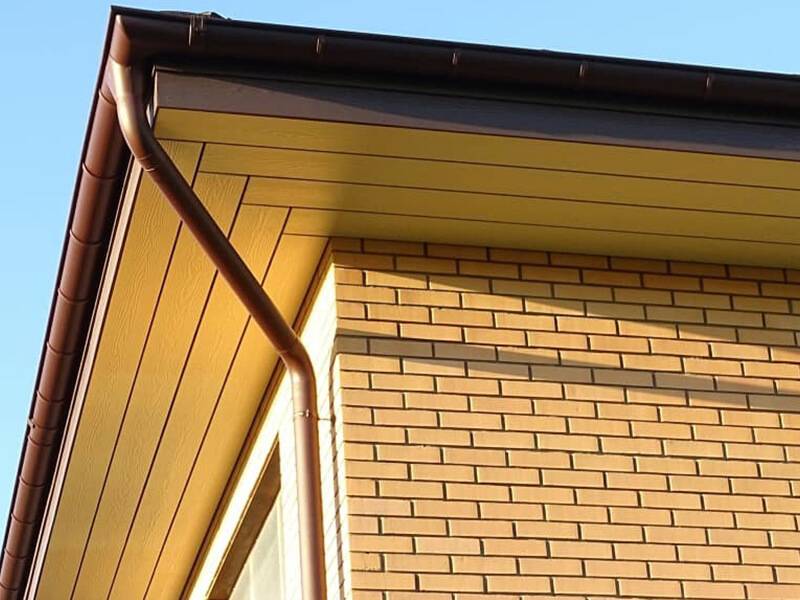 Подшивка крыши софитом — технология выполнения работ своими руками: пошаговая инструкция
