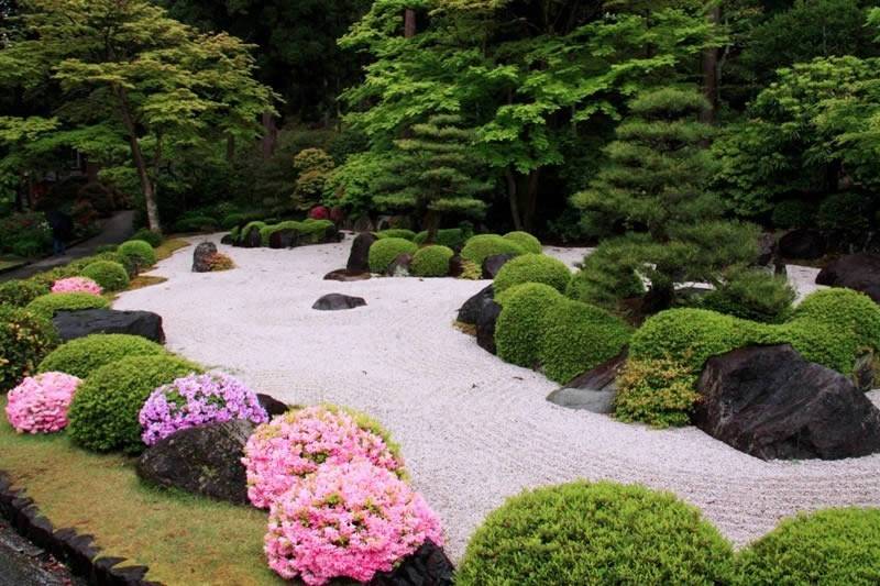 Миниатюрный сад камней суисэки
