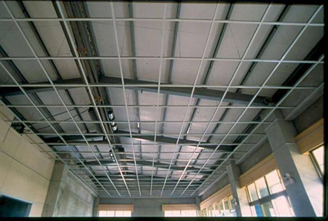 Потолки подвесные из металлических профилей, конструкции подвесных потолков - часть 2