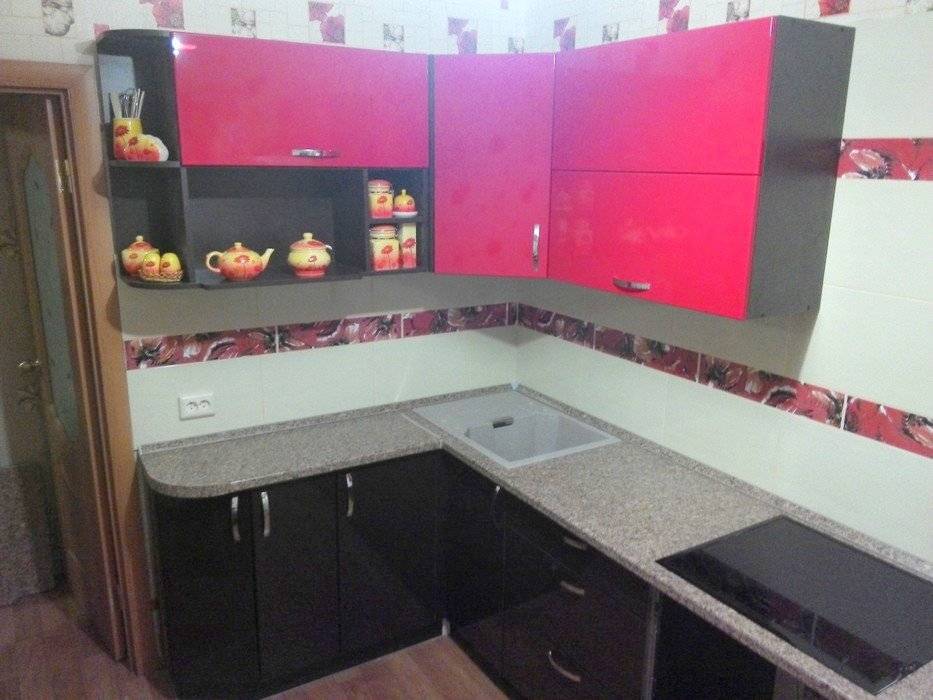 Все про кухни-ниши и способы, как обыграть нишу на кухне