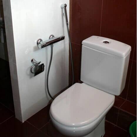 Гигиенический душ: особенности использования, конструкция, технология установки своими руками