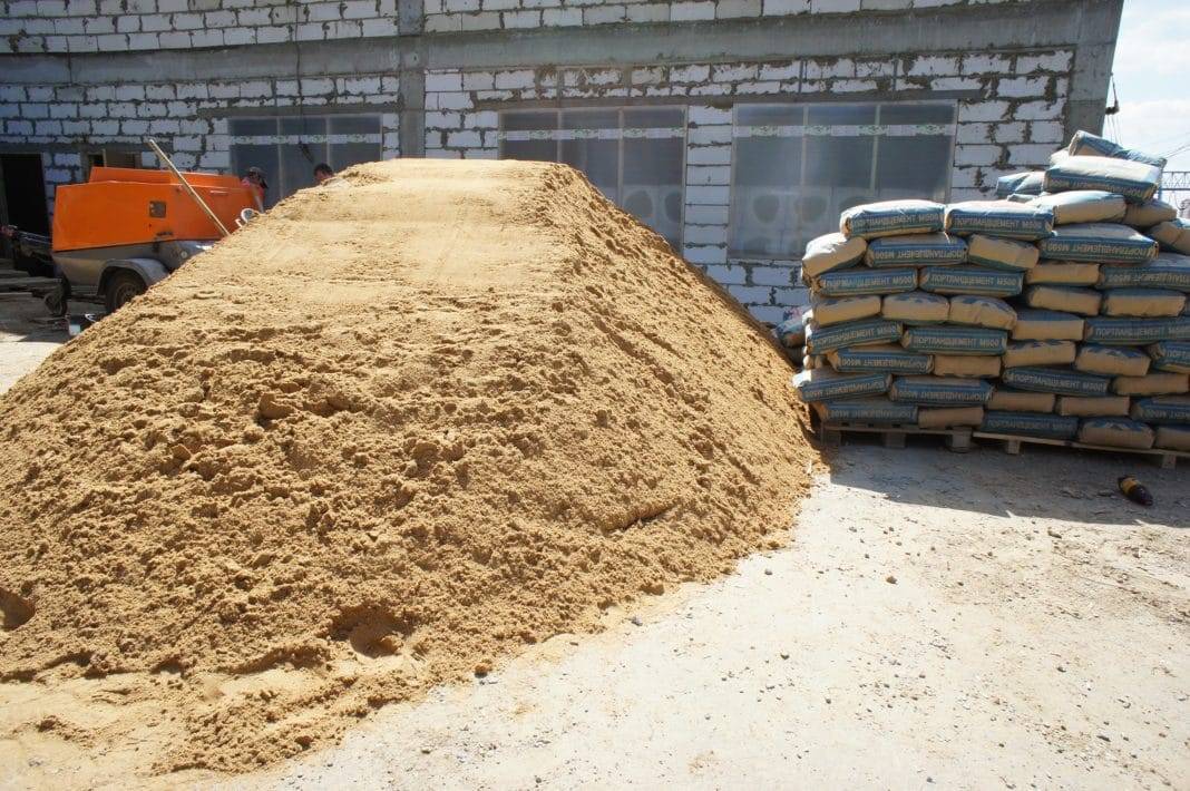 Какой песок для бетона нужно использовать: фракция и крупность