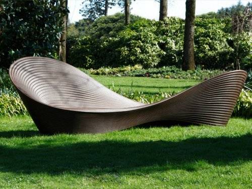 Оригинальные скамейки (34 фото): необычные дизайнерские скамьи из дерева и других материалов. скамейки в прихожую, садовые, для дачи и другие