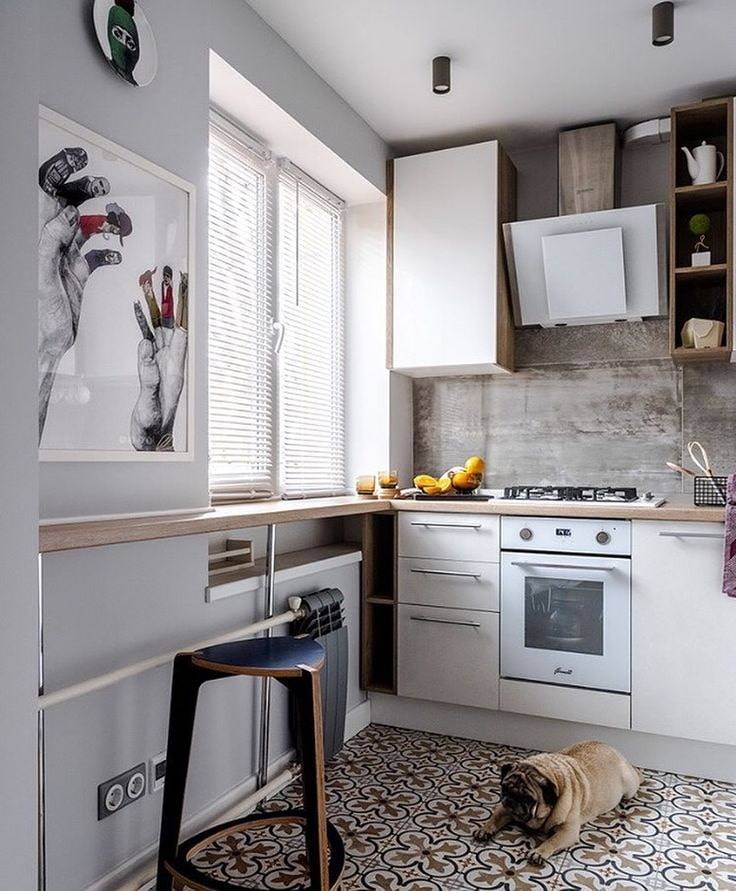 Кухня в «хрущевке» (165 фото): дизайн интерьера маленькой кухни, варианты оформления малогабаритной комнаты в квартире, встроенные кухонные гарнитуры. как обустроить кухню в современном стиле?