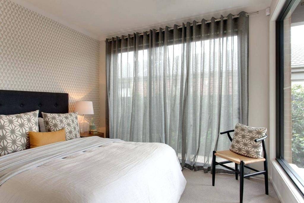 Какие шторы лучше для спальни: советы по выбору ткани и цвета, реальные фото примеры в дизайне интерьера
