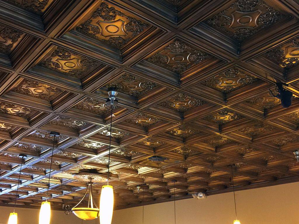Как сделать декор потолка своими руками – варианты и идеи как и чем оригинально оформить потолок (140 фото + видео)