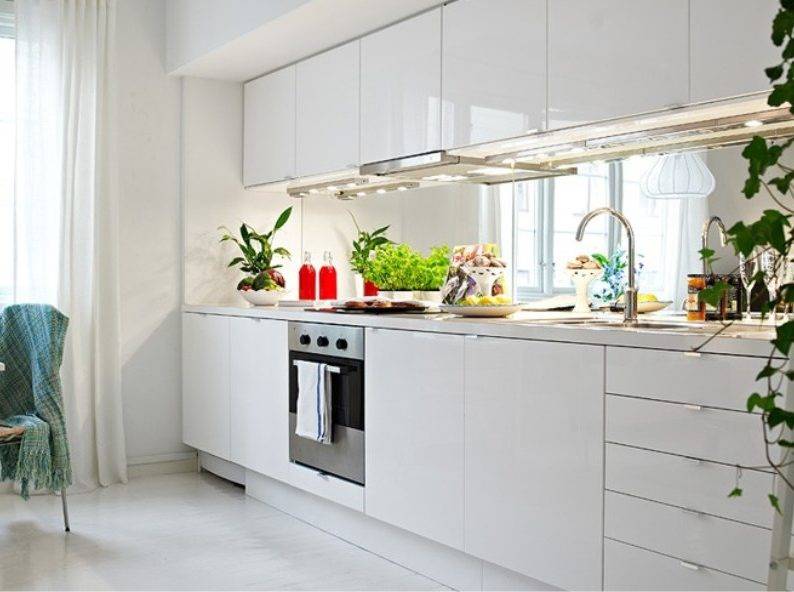 Дизайн белой кухни: практические советы, фото примеры