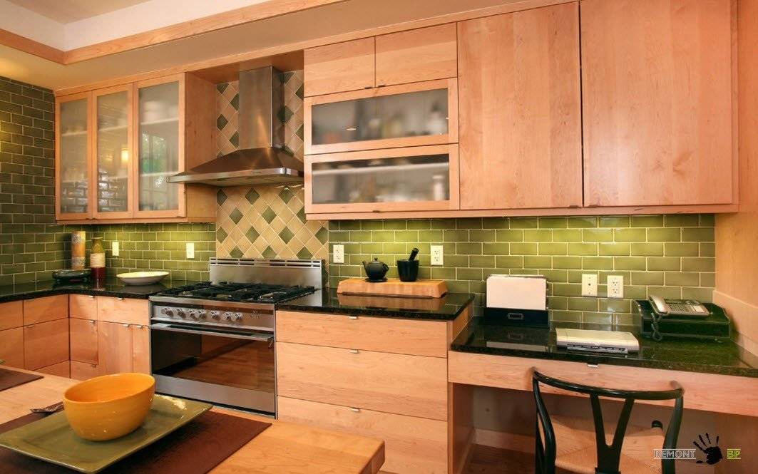 Дизайн маленькой кухни - 75 фото интерьеров, идеи, советы | современные и модные кухни