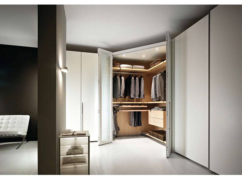 Шкаф-гардеробная в спальню: варианты размещения и дизайна в интерьере маленькой или большой спальни (135 фото идей)